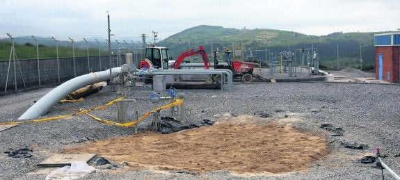 El gasoducto El Musel-Llanera llegará hasta la estación de Robledo, en donde quedará conectado con la red nacional. 