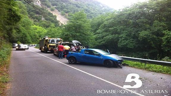 Un herido en un accidente de tráfico en Proaza