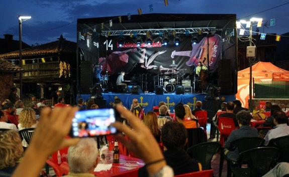 Bueño abre su festival de jazz