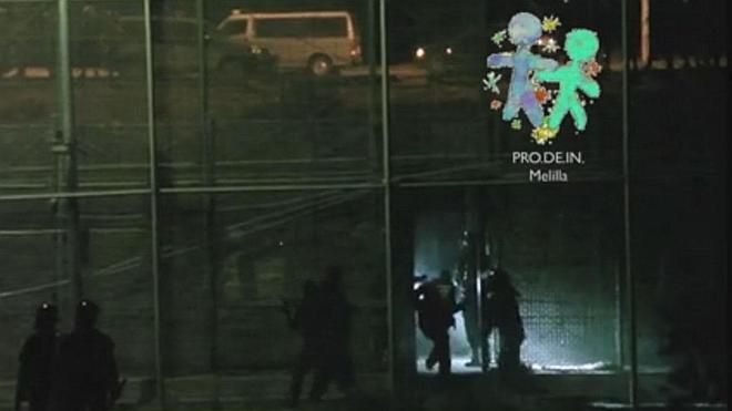Un nuevo vídeo muestra más golpes de los agentes a los inmigrantes en Melilla