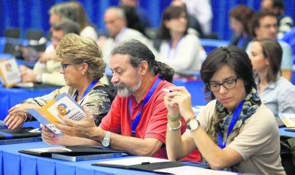 Un momento de la Asamblea de la Conferencia de Decanos y Directores de Educación, que se clausuró ayer en Oviedo. 