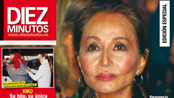 Isabel Preysler deja el luto para acudir al concierto de su hijo