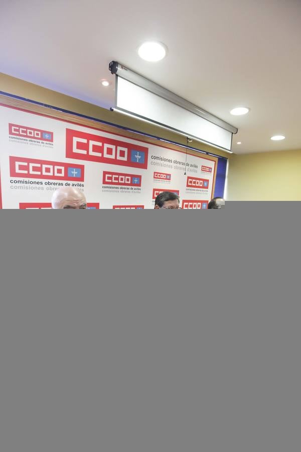 Iñaki Malda, Eduardo Donaire, Damián Manzano y José María Guzmán Pacios, ayer en la sede comarcal de Comisiones Obreras. 