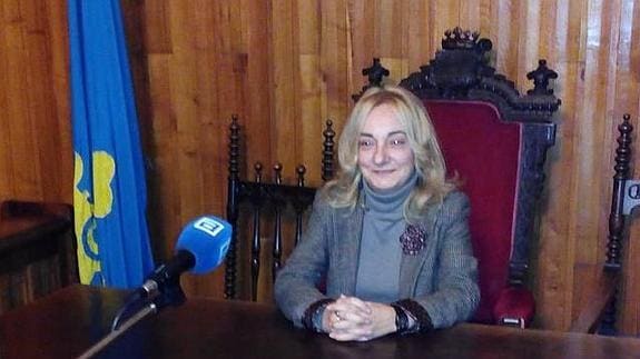 La alcaldesa de Piloña, Carmen Barrera, no repetirá como candidata socialista a la Alcaldía