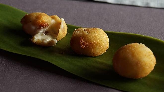 Las croquetas del restaurante Regueiro, galardonadas como las mejores del mundo, paso a paso.