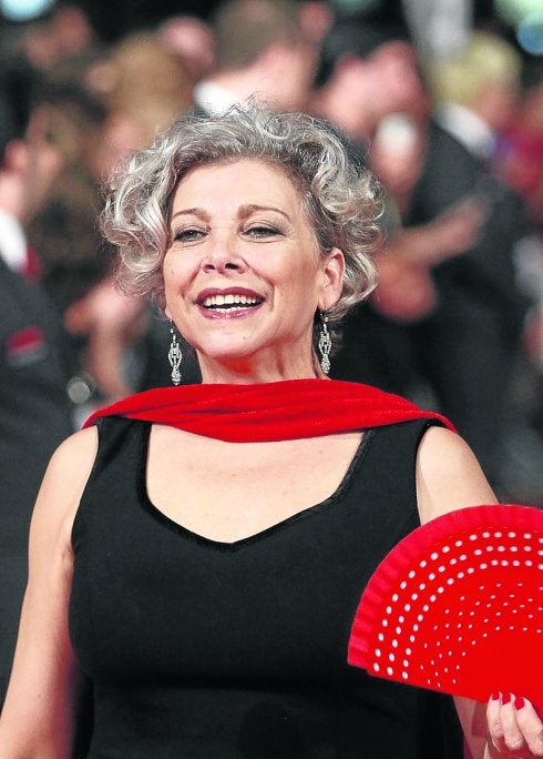 Kiti Mánver, sonríe en el festival de Vitoria . :: jesús andrade