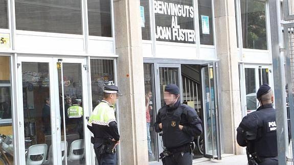 El menor que mató a un profesor en Barcelona no es imputable