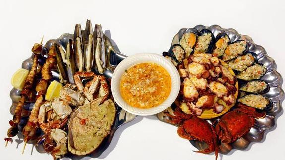 La gastronomía gallega recala en Gijón con su Feria del Marisco