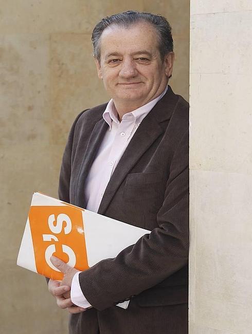 Nicanor García: «La verdadera encuesta será el 24M, pero se constata que Ciudadanos está en crecimiento»