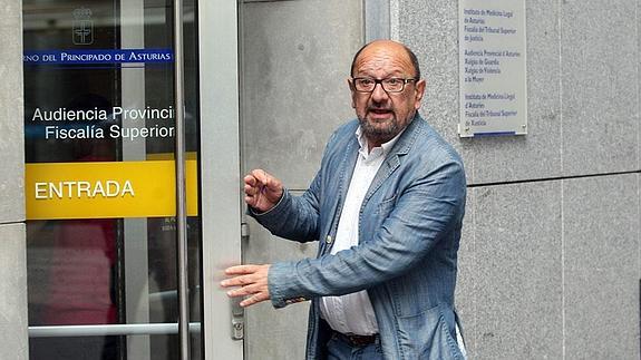 Francisco González, en junio de 2014, antes de conocer la sentencia por la que fue condenado por cobros irregulares a hosteleros. 