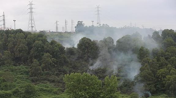 Imagen de hoy miércoles del incendio.