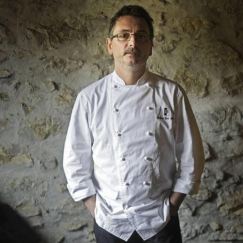 Andoni Luis Aduriz, uno de los referentes de la cocina española en el mundo, en su restaurante.