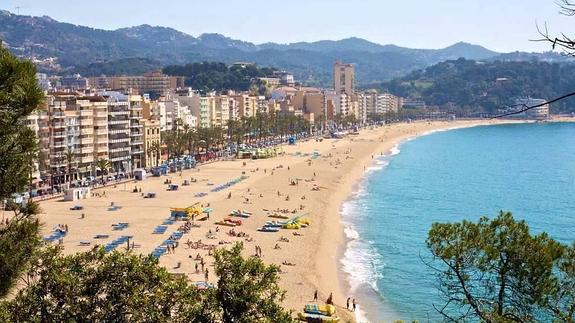 El generoso gesto de una mujer para que niños sin recursos disfruten del verano