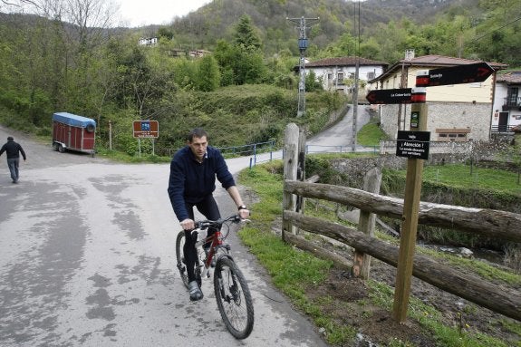 Uno de los tramos del anillo ciclista en el Caudal. 