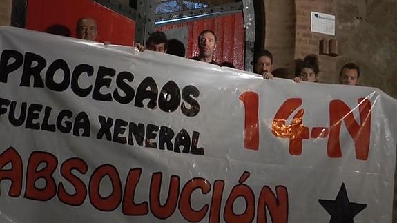 Willy Toledo, Alberto San Juan, 'El Drogas' y Nacho Vegas piden la absolución de los acusados por el 14N