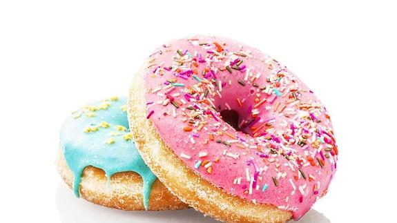 ¿Por qué tienen agujero los donuts? ¿Sabes quién lo inventó?