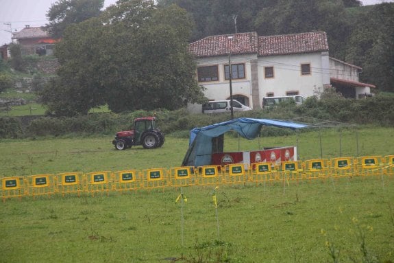 La lluvia agua la feria equina del Pilar en Posada