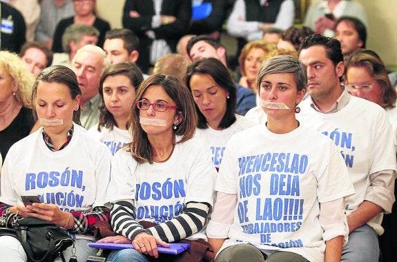 Una protesta de los trabajadores en un Pleno. 
