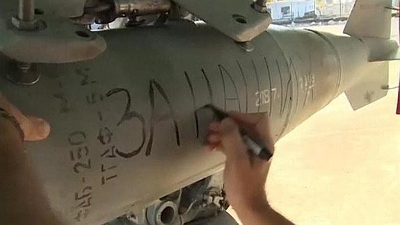 'Por París y por los nuestros': el mensaje de Rusia en las bombas que lanza sobre Estado Islámico