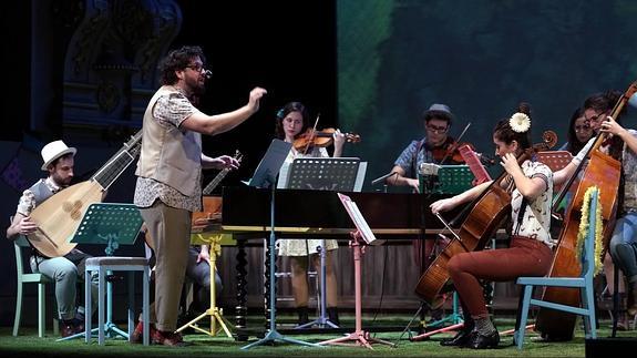 Los hermanos Zapico y la Joven Orquesta de la Comunidad de Madrid ya ensayan en el Teatro Real. :