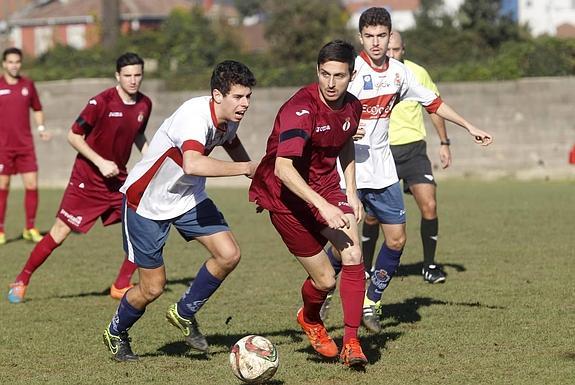 Un momento del partido. 