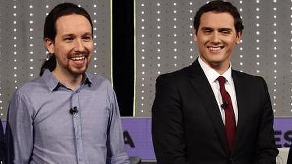 Pablo Iglesias y Albert Rivera en el debate con Pedro Sánchez y Soraya Sáenz de Santamaría. 