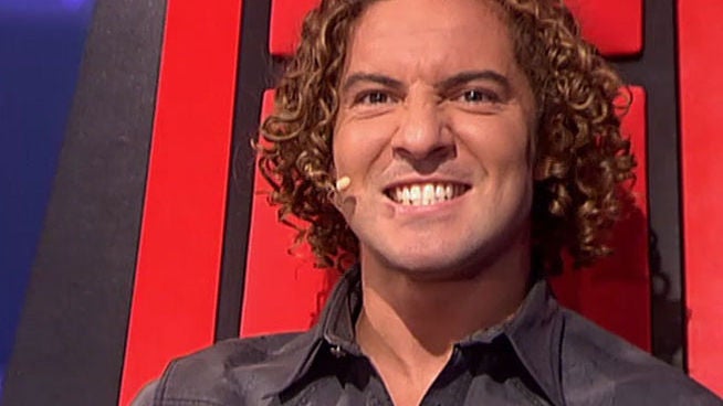 Un bulo mata  a David Bisbal