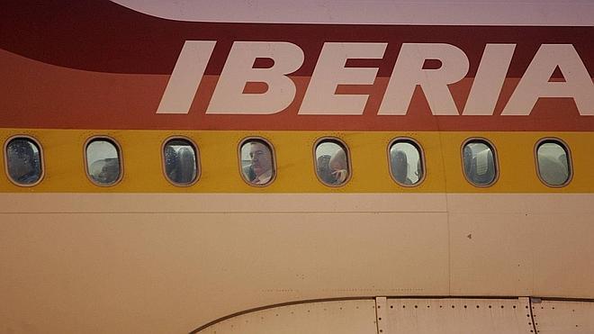 Cancelan un vuelo Madrid - Asturias por la caída del sistema informático de Iberia
