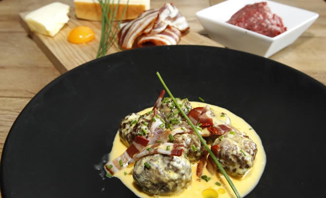 Albóndigas a la carbonara