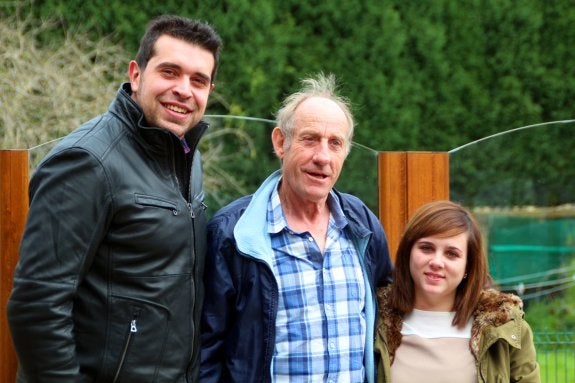 Carlos Prendes, Lolo Tamón y Goretti Alonso. 