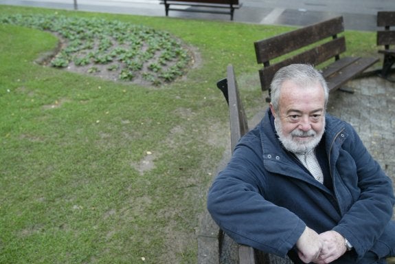 Manuel Llanos y el deporte base