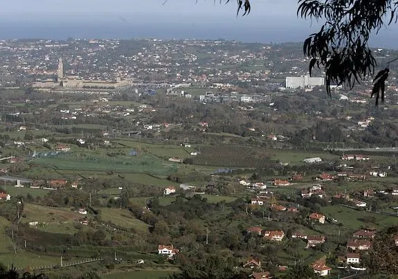 Panorámica de la parroquia de Cabueñes vista desde el Monte Deva. 