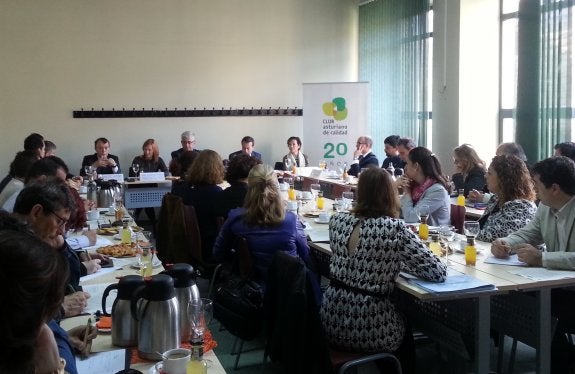 Desayuno de trabajo del taller 'ONGs y RSE'.