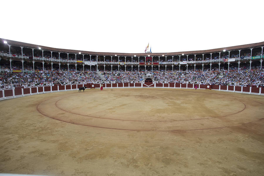 Begoña ya tiene su cartel  taurino