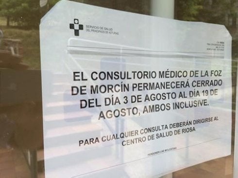 Cartel en el ambulatorio. 
