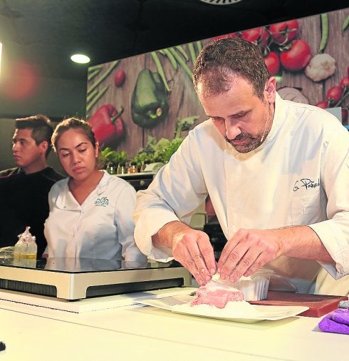 Gonzalo Pañeda cocina bonito