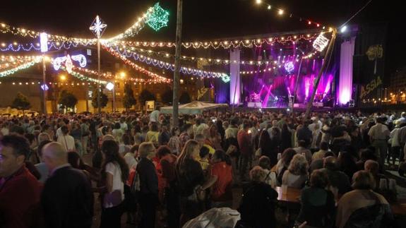 Foro pide «comprensión» a los vecinos y recalca que la romería del 'solarón' es el único evento que se hizo