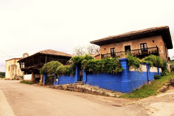 La parroquia de Vega de Poja, en Siero, una de las beneficiarias del proyecto. 