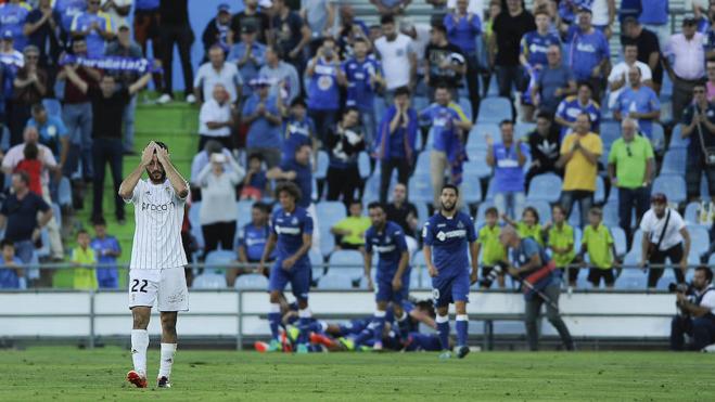 El Oviedo perdió esta tarde ante el Getafe (2-1). 