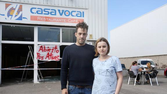 Diego Díaz y Luba Fernández, los propietarios del negocio.