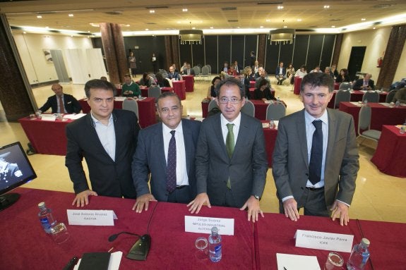 José Guillermo Suárez-Valdés, José Antonio Álvarez, Jorge Suárez y Javier Parra. 