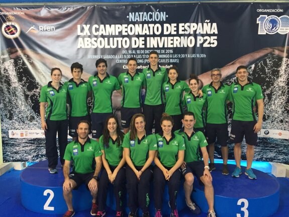 Integrantes del equipo del Santa Olaya que participó en el Nacional de Sabadell. 