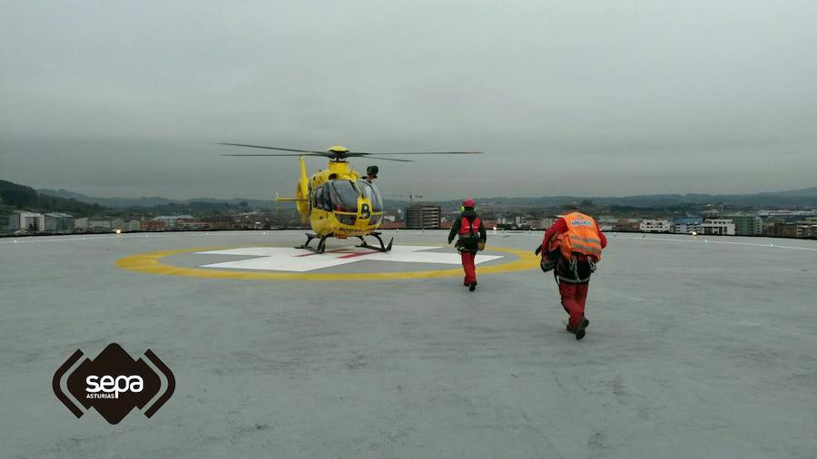 fue necesario emplear el helicóptero del SEPA para evacuar al herido. 