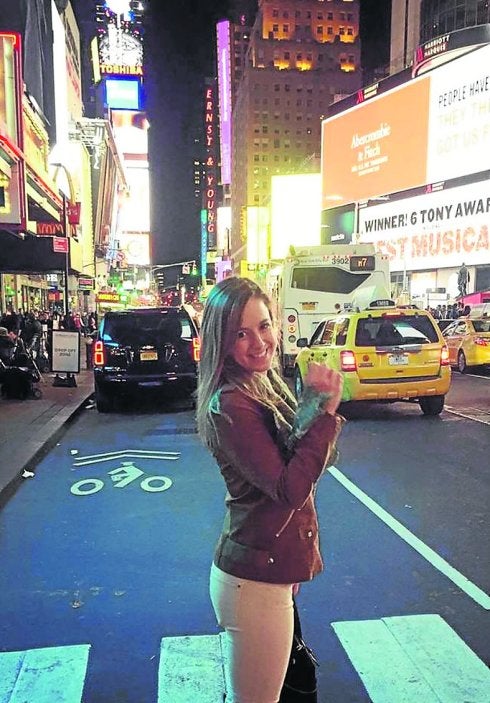 Paola Morán vive en la ciudad de los rascacielos.