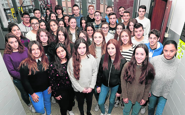 «Fomenta el trabajo en equipo y les hace responsables»