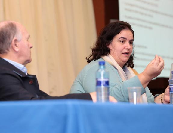 La profesora Cagigal, durante su charla en la Inmaculada. 