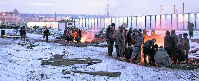 El frío es atroz en los meses de invierno, en los que la nieve hace aún más dura la vida de los refugiados.