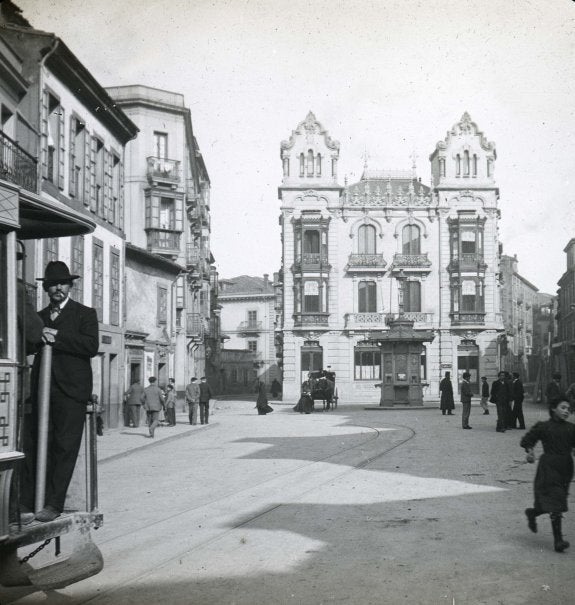 La calle de los Moros fotografiada por Bustillo. 