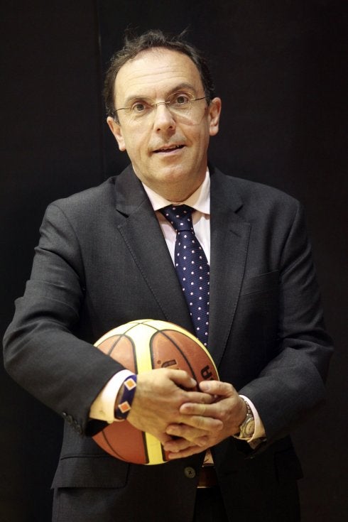 El presidente del club ovetense, Fernando Villabella. 