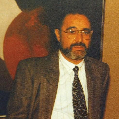 Isaac González, profesor del colegio Meres, asesinado por su yerno en Oviedo de dos hachazos en la cabeza